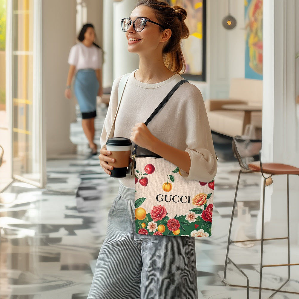 G Fruits by Carti Bucket bag