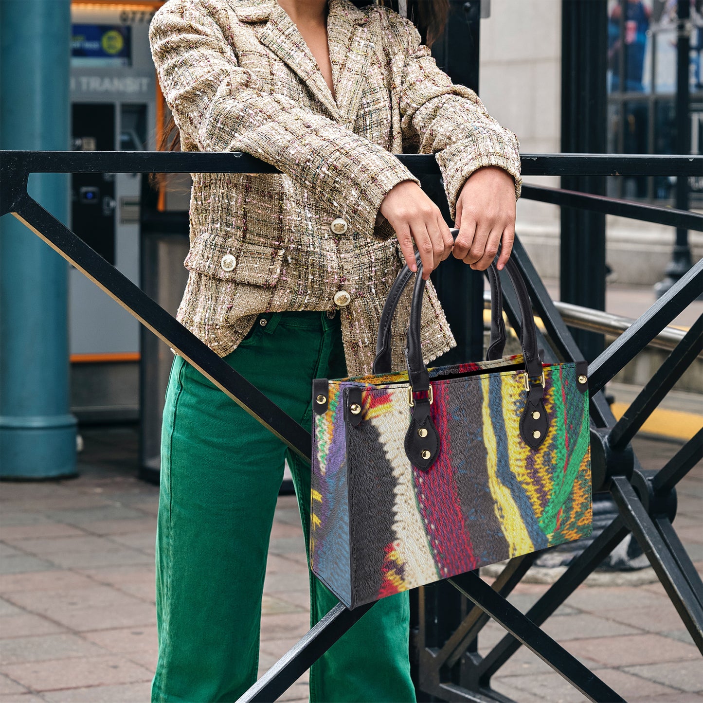 525. Cartier Cool Tote Bag