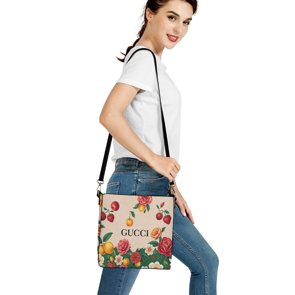 G Fruits by Carti Bucket bag